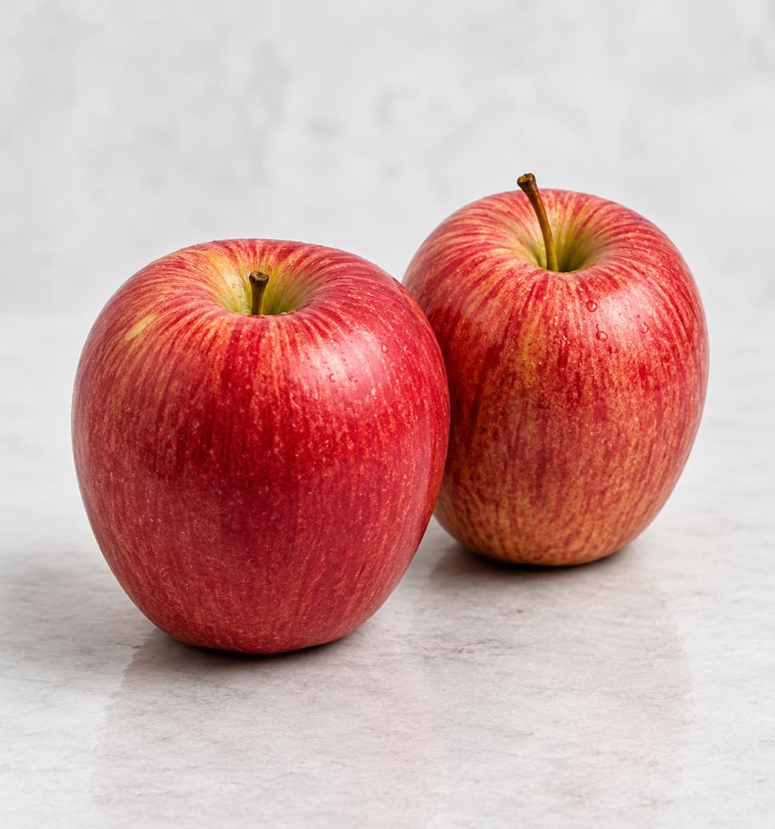 Shimla Red Apple